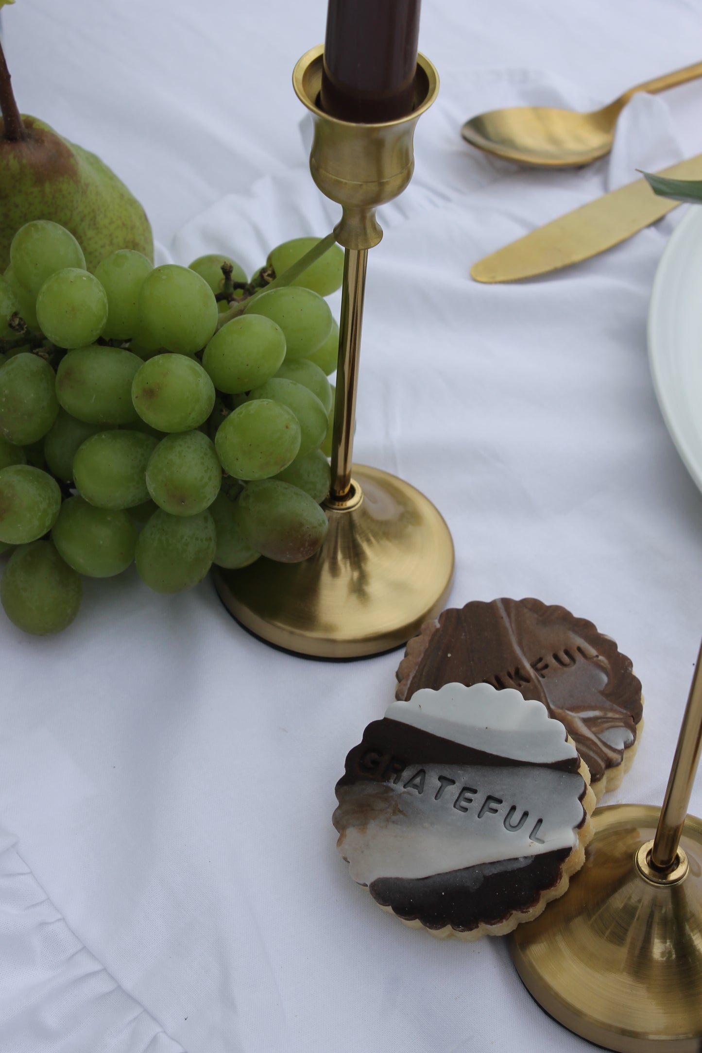 Pure White Ruffle Table Runner