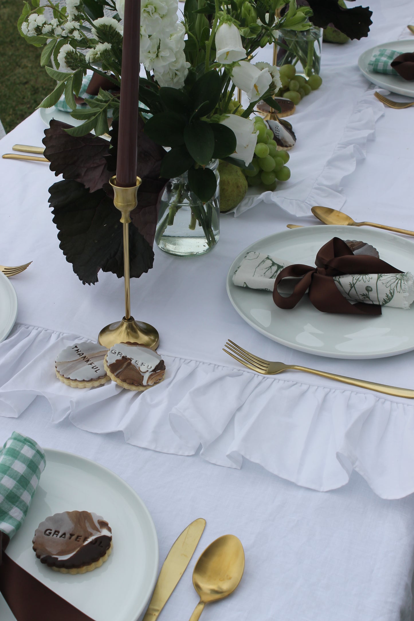 Pure White Ruffle Table Runner