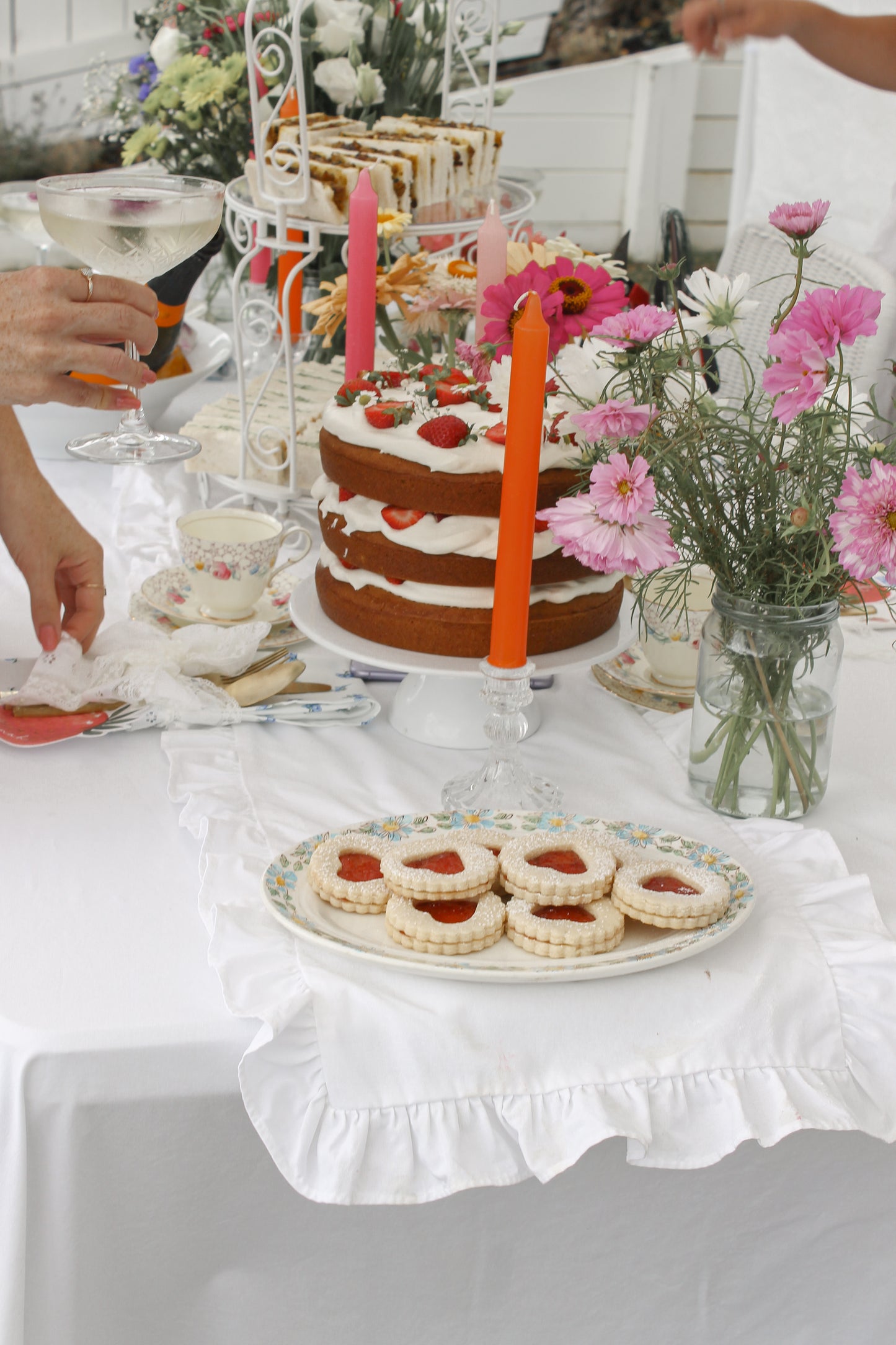 Pure White Ruffle Table Runner