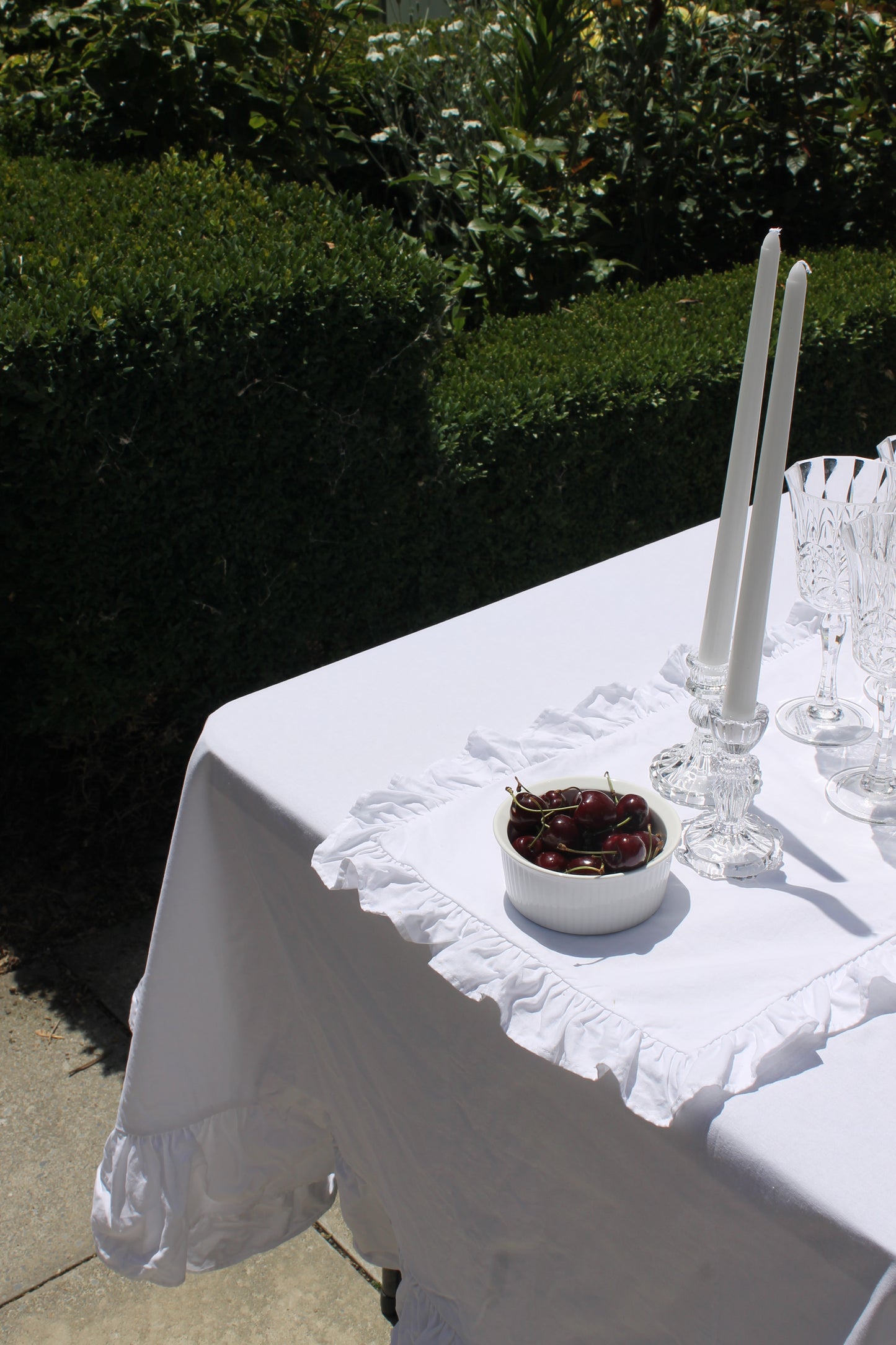 Pure White Cottage Ruffle Tablecloth