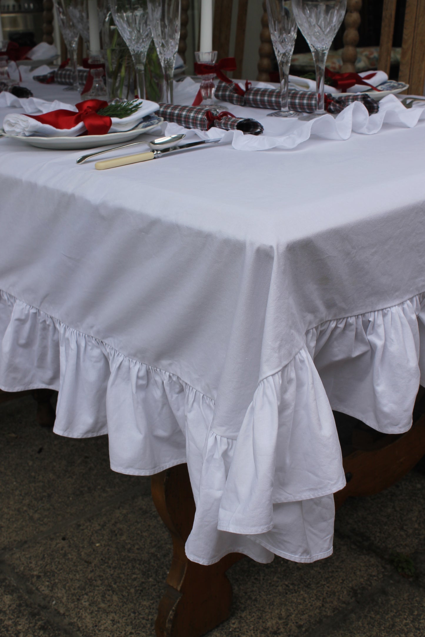 Pure White Cottage Ruffle Tablecloth