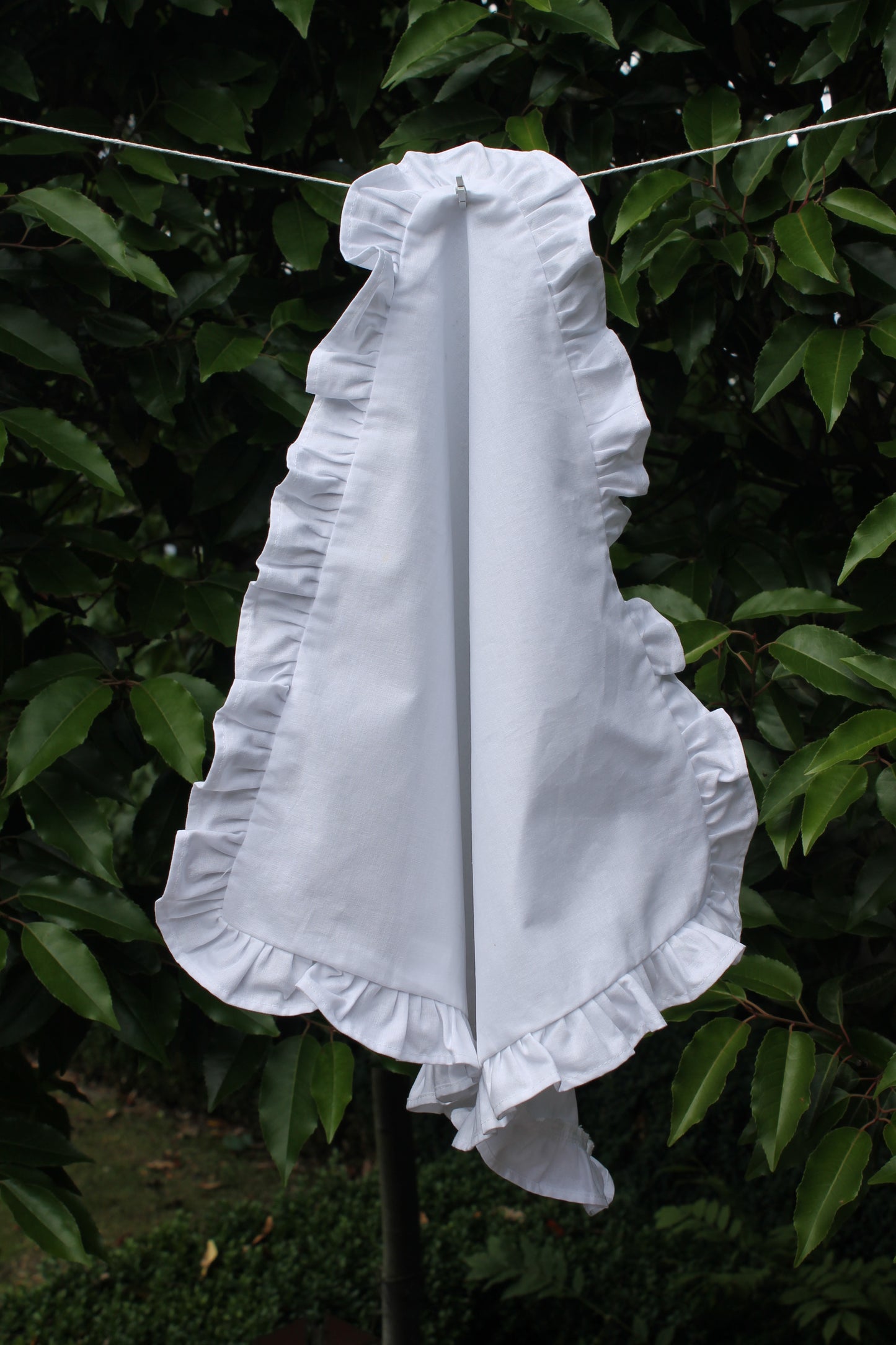 Pure White Ruffle Napkins - Set of 2